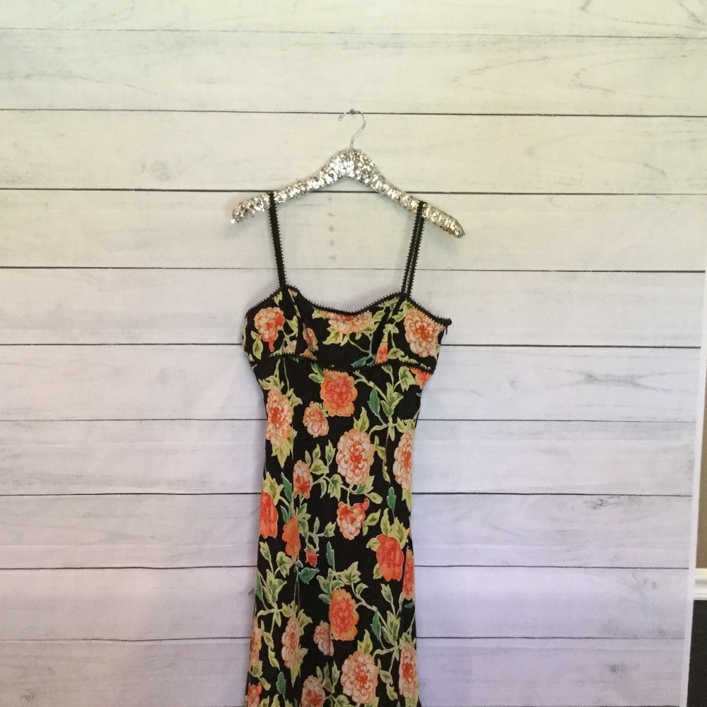 Maggy London Floral dress NWT 12